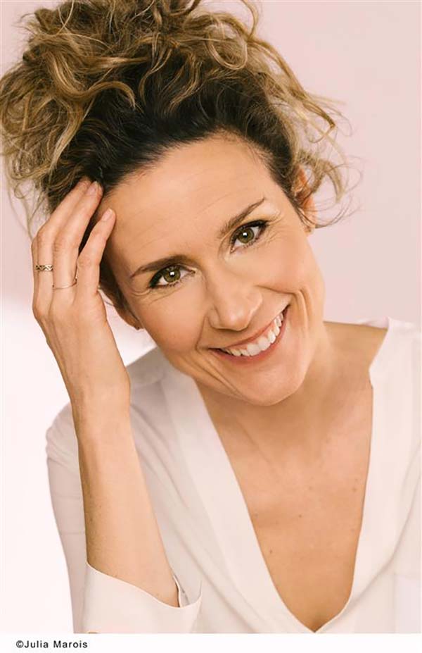 edith cochraneJulia Marois 300 dpi