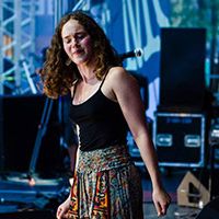 Spectacle de Charlotte Desilets au Quai municipal